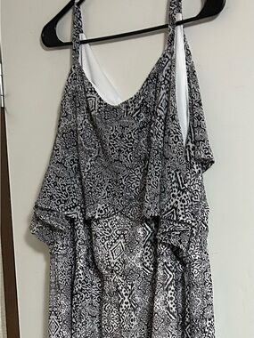 torrid Black and White Printed Maxi Dress